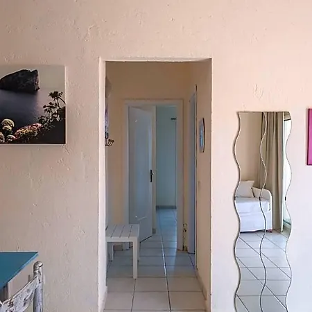 Fantastico Baia De Bahas One Bedroom Four Sleeps Child Num0884 Hotel